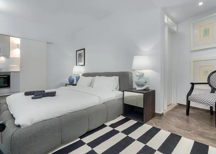 Mare Gaia Apartment Skiathos Town